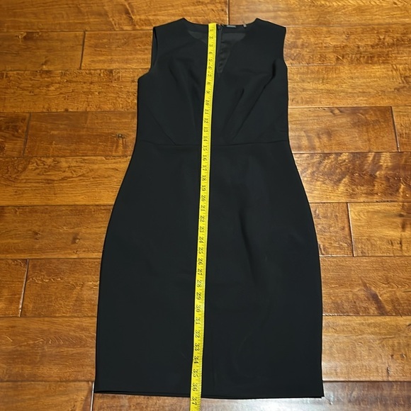 Tahari Sleeveless V Neck Sheath Wool Dress - Picture 8 of 11